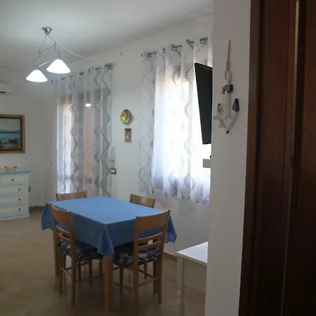Al Mare Apartment *